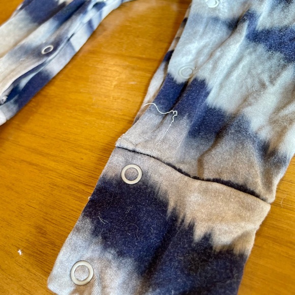 Posh Peanut Watercolor Japanese Romper size 12-18. bamboo Jumper Onesie Outfit - Picture 4 of 5